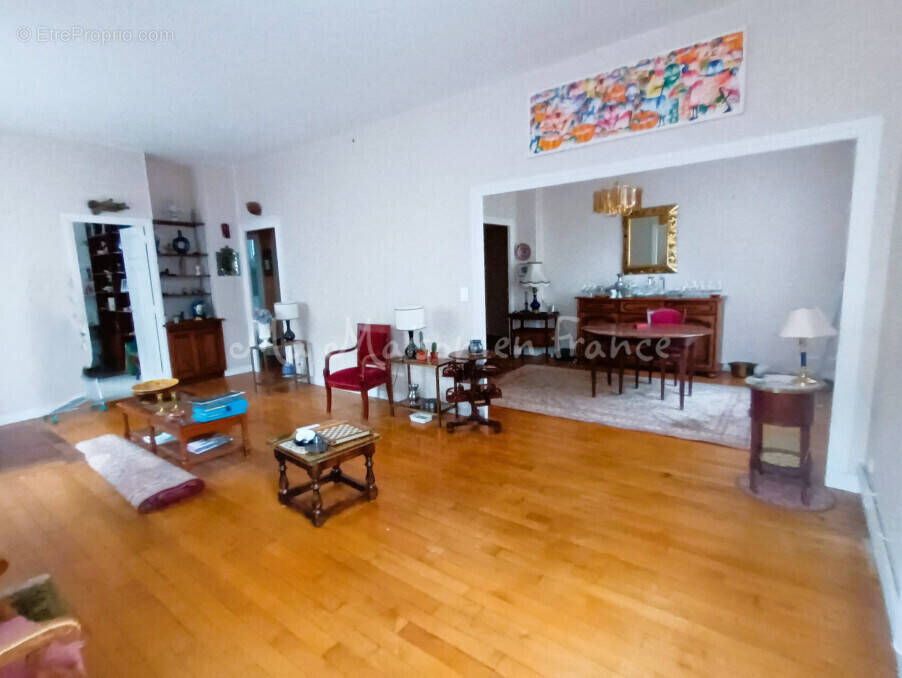 Appartement à VICHY