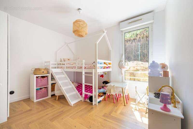 Appartement à MARSEILLE-13E