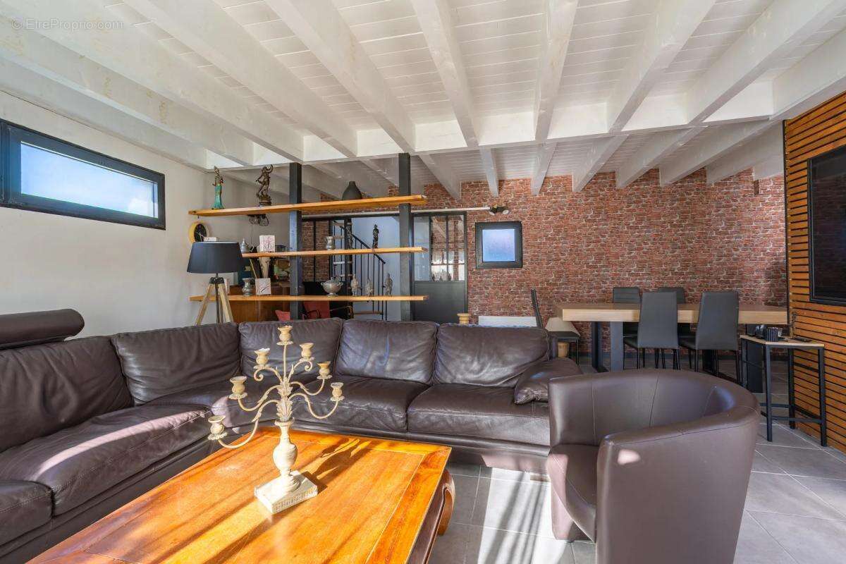 Maison à VAUX-SUR-MER