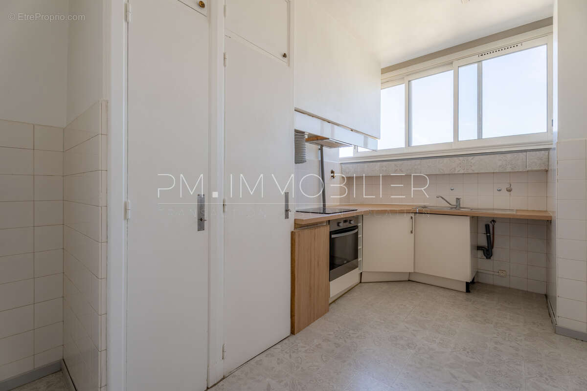Appartement à MARSEILLE-8E