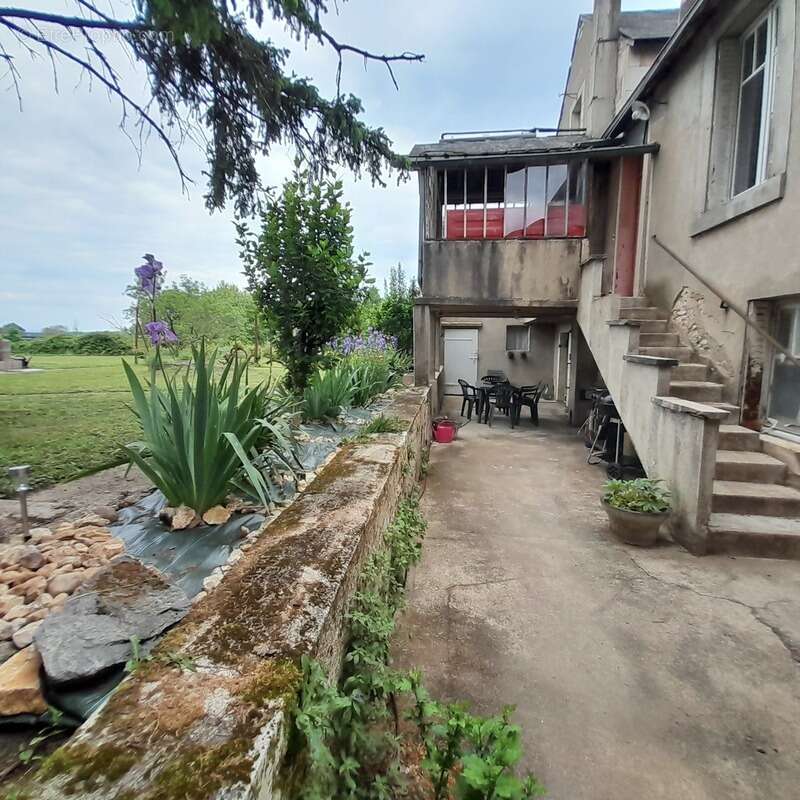 Maison à SAINT-MARCEL