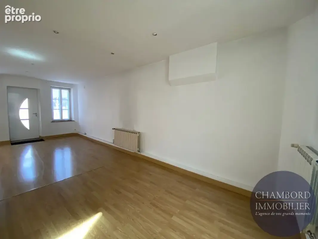 Maison familiale 7 pièces à vendre à Cellettes - 262 000 - photo 5