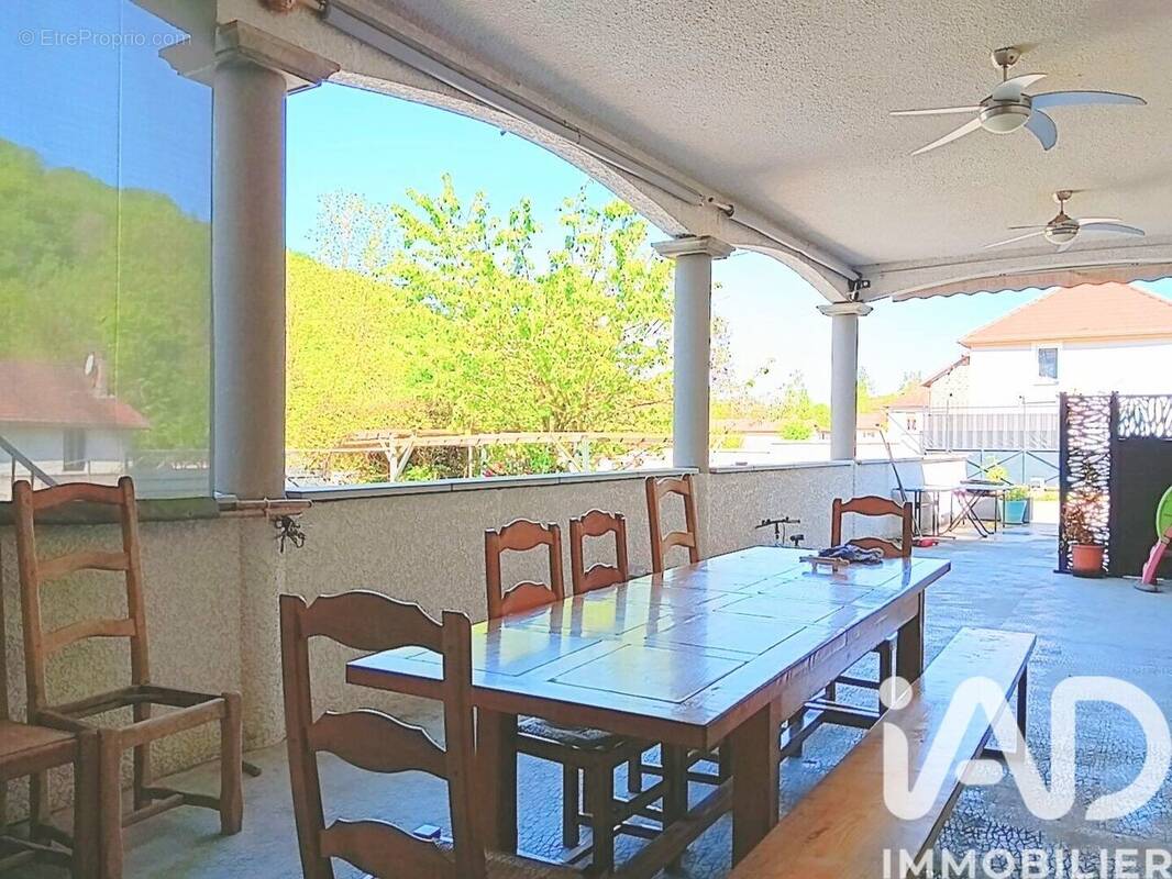 Photo 1 - Appartement à MONTAGNIEU