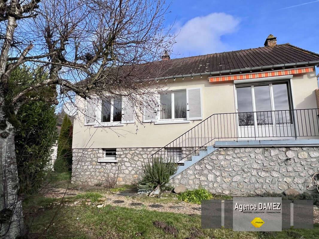 Maison à DOURDAN