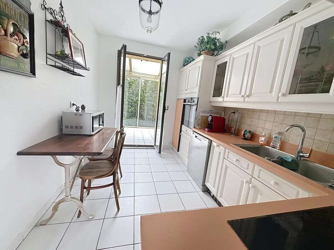 Maison à VILLENEUVE-LOUBET