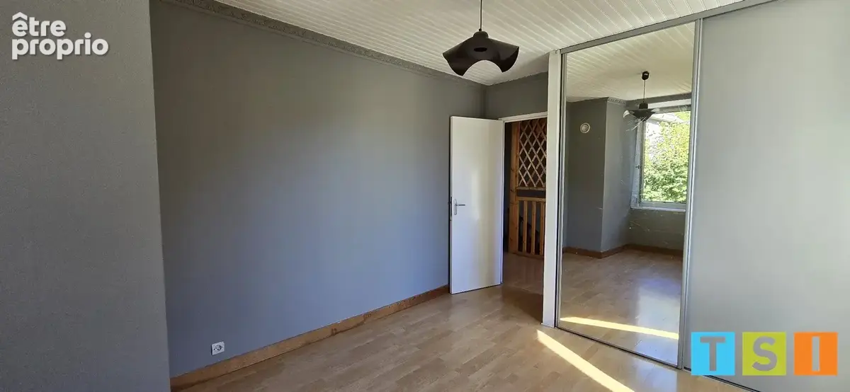 Maison de village 102 m²  4 chambres  Vue montagne - photo 12