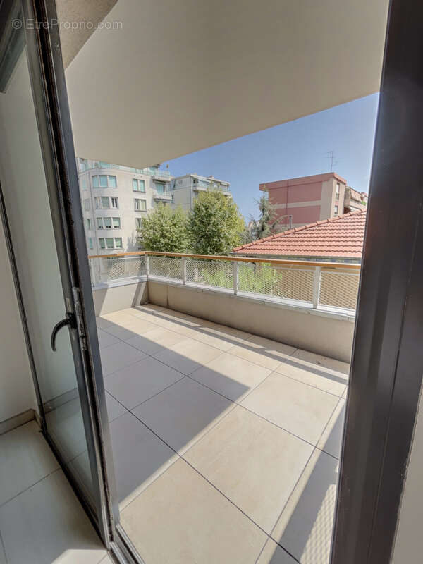 3P au calme, terrasse et parking, rés récente - photo 2