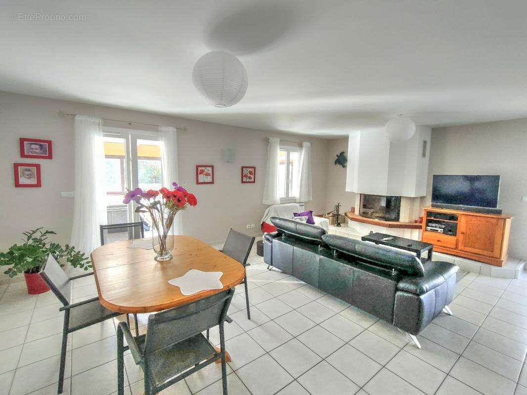 Maison à ROCBARON
