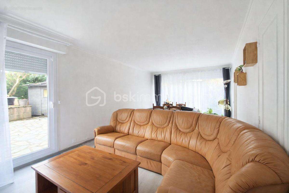 Maison à GRETZ-ARMAINVILLIERS