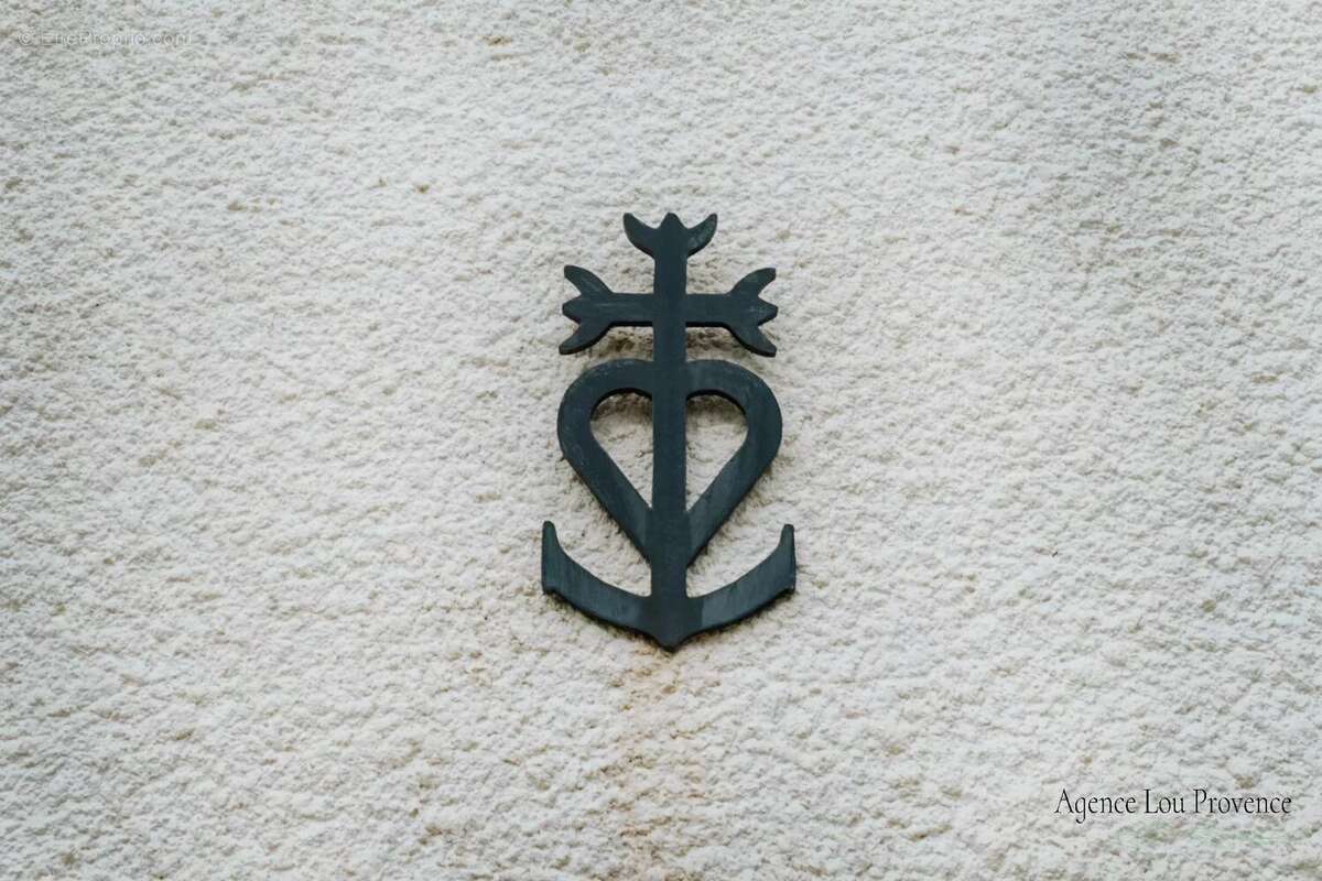 Maison à SAINT-MARTIN-DE-CRAU