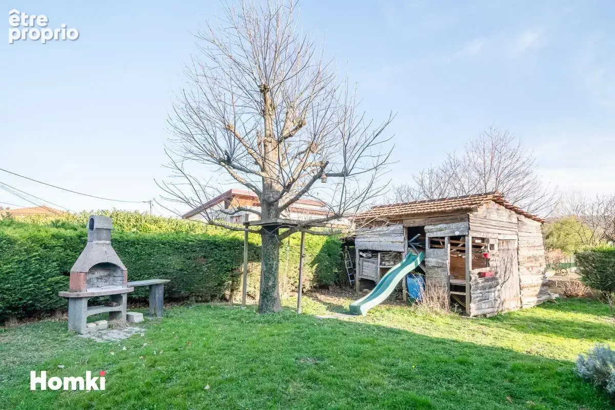 Maison/Villa T6 de 171m² à Simandres 69360 à proximité de Saint Symphorien d'Ozon - photo 2