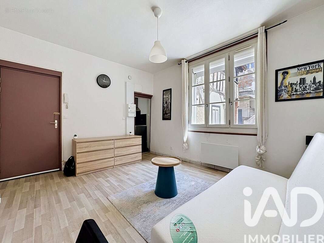 Photo 2 - Appartement à AUXERRE