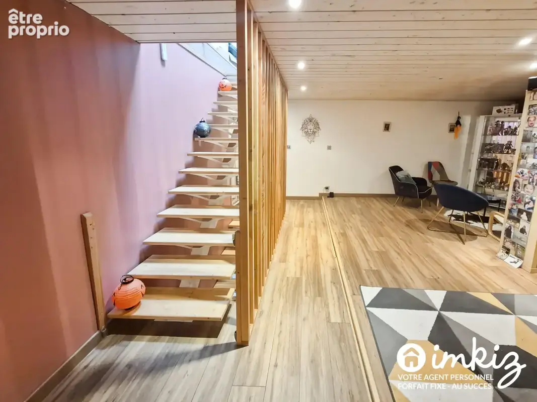 Maison familiale parfaitement rénovée de 220 m² - photo 12