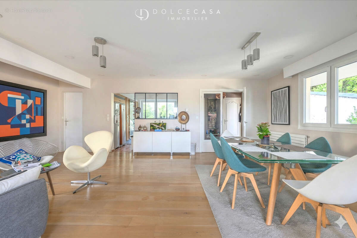 Maison à LE PERREUX-SUR-MARNE