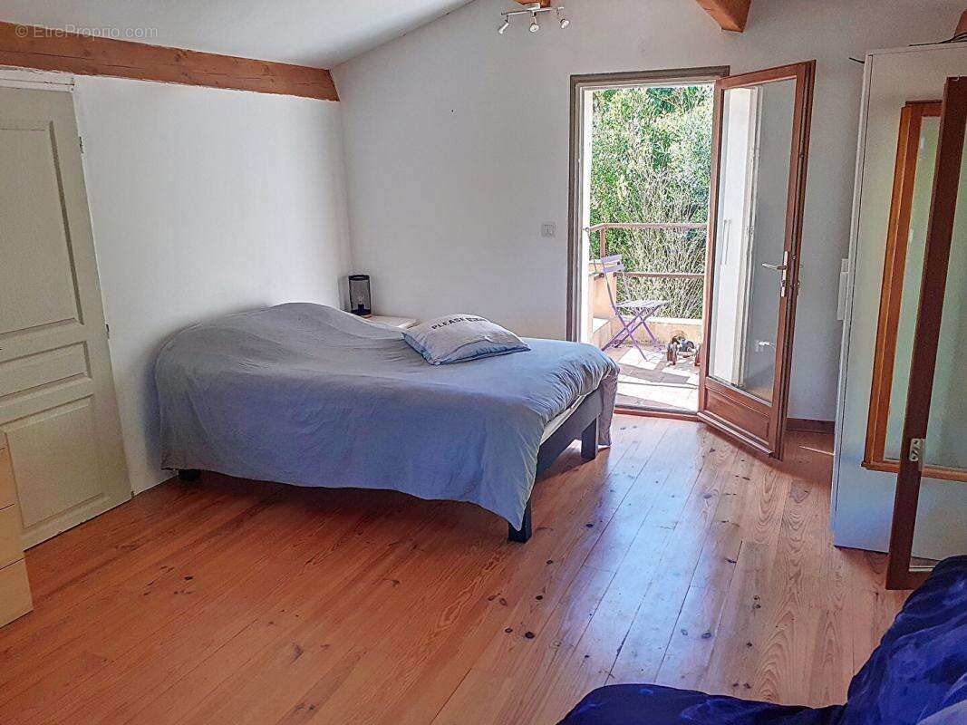 Maison à LA ROQUEBRUSSANNE