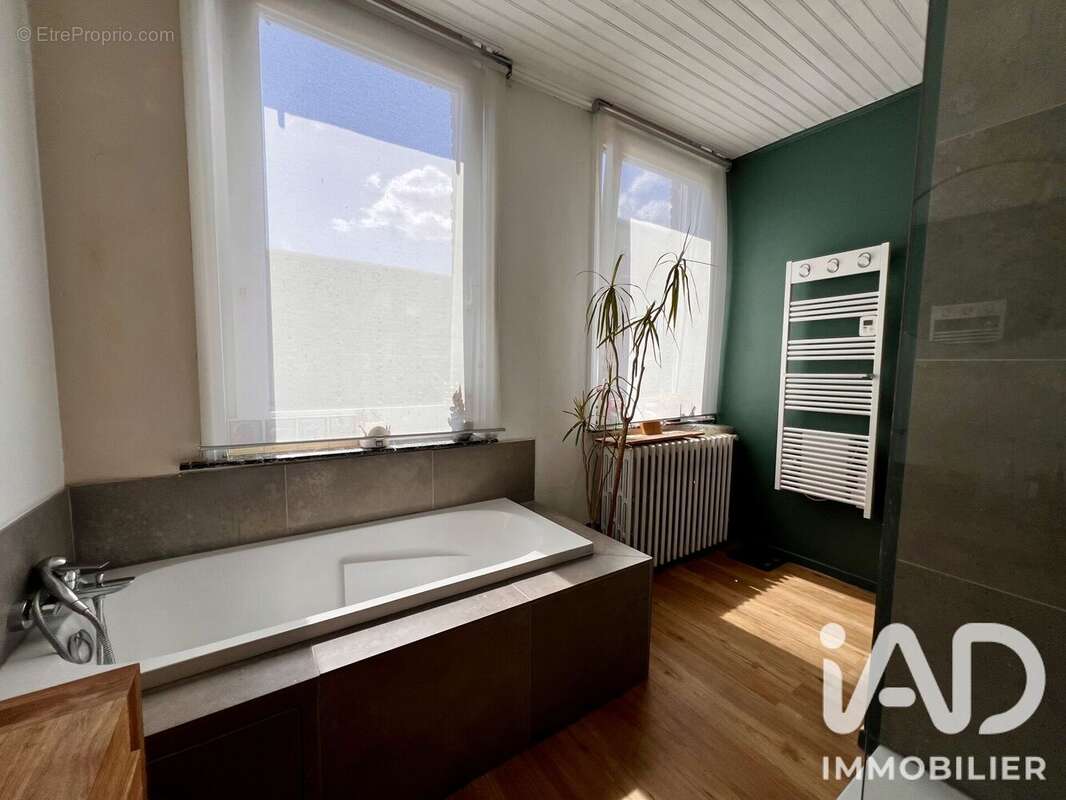 Maison 214 m² à Haubourdin  - photo 9