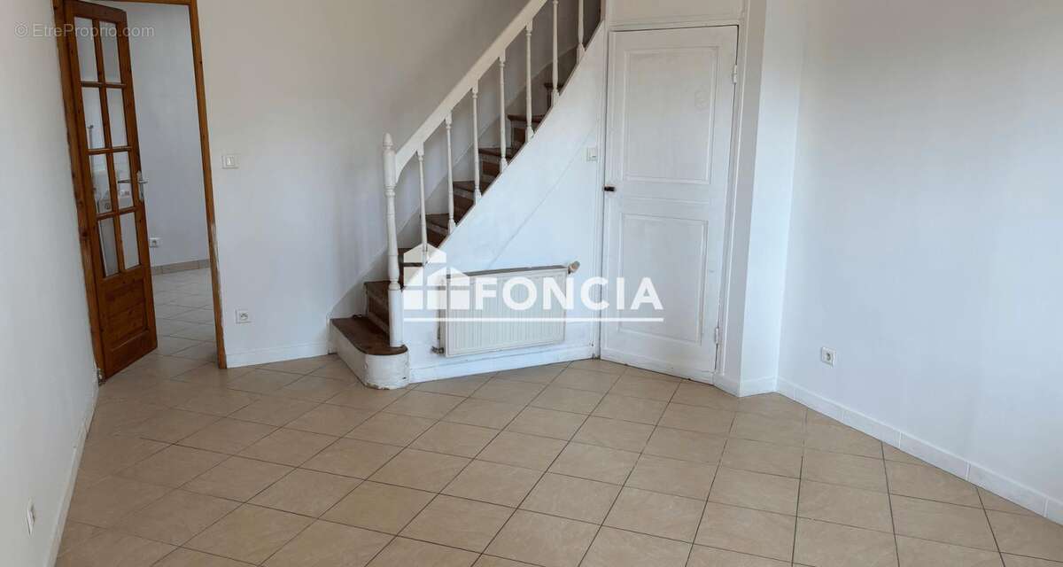 Exclusivite haut de st honore  proche chu amienoise de type 3 de 54.63 m2 - photo 2