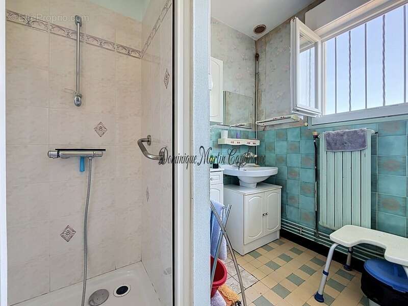 Maison à vendre 4 pièces LHOMME (72)-Maison de plain-pied à réinventer – Petit prix, emplacement idéal au cœur de Lhomme ! - photo 14
