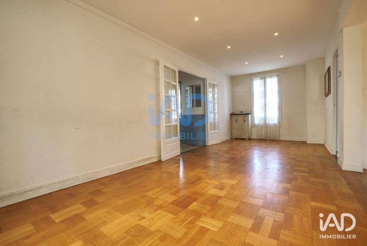 Photo 5 - Maison à VILLECRESNES