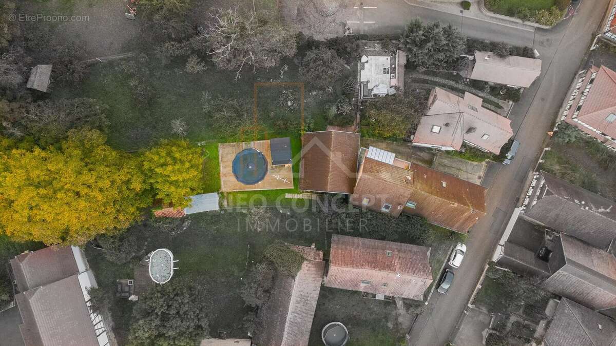 Maison à PREUSCHDORF