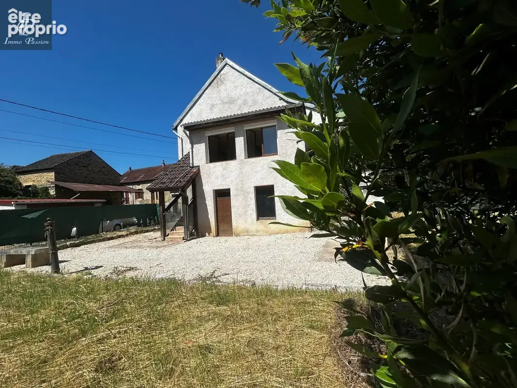 A VENDRE MEUILLEY (6 kms Nuits Saint Georges - Hautes cotes de Nuits) maison ancienne 140 m2 sur 431 m2 de jar - photo 2