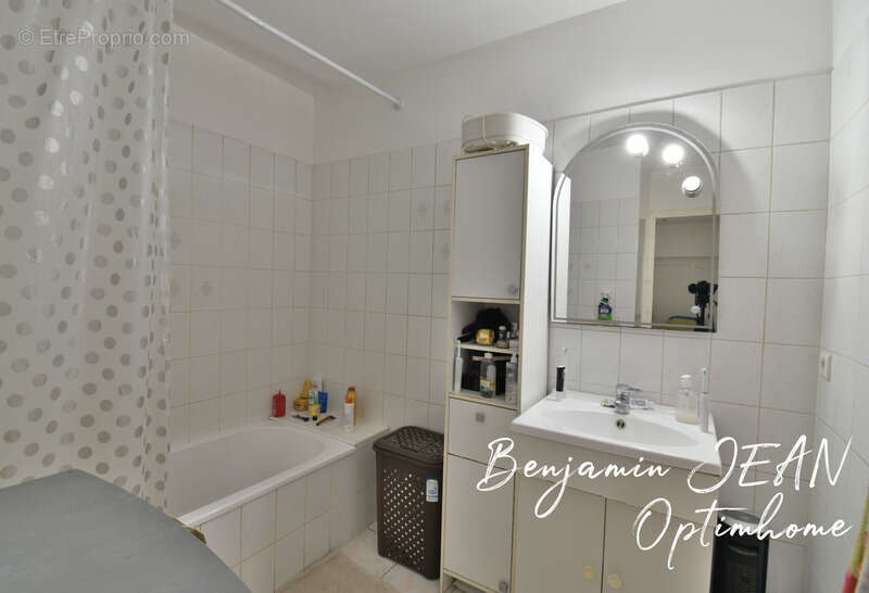 Appartement à SERIGNAN