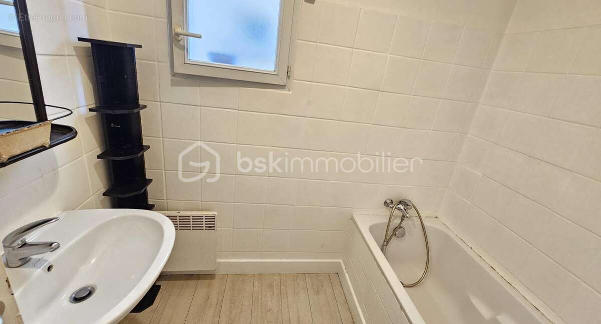 Appartement à CLICHY-SOUS-BOIS