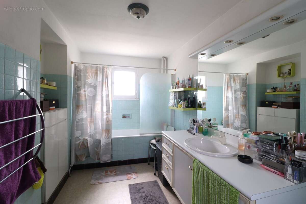 Maison à TOURNON-SUR-RHONE