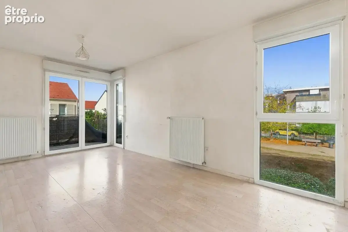 Appartement à ATHIS-MONS