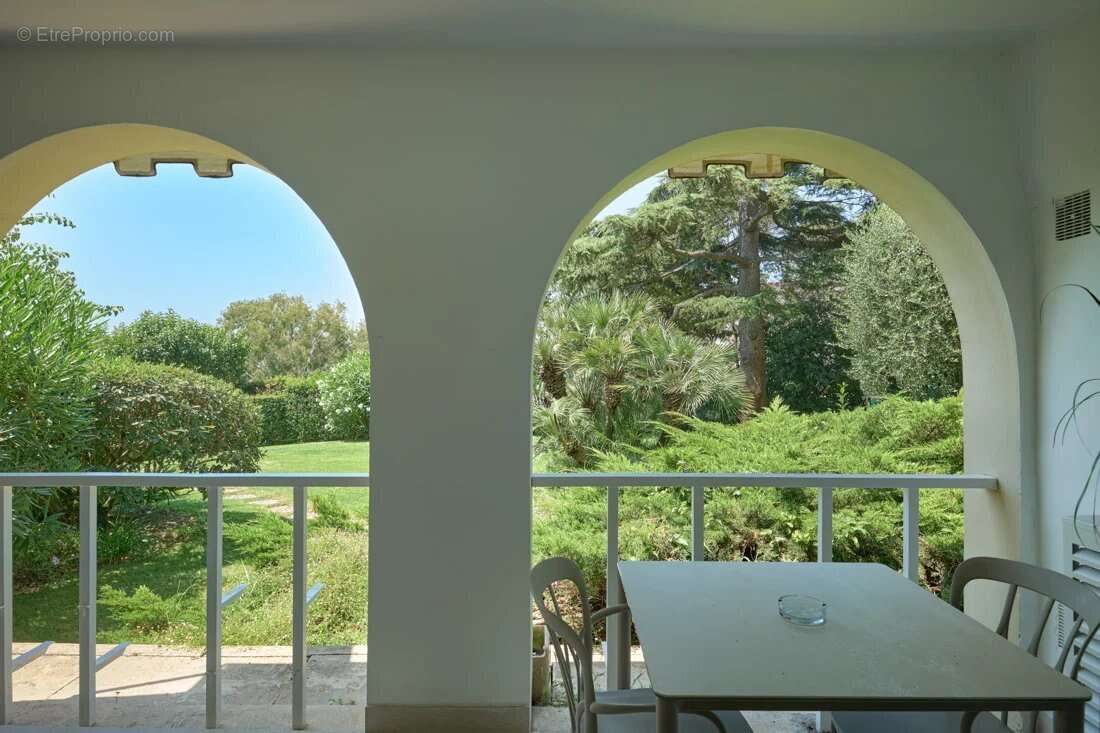 Cannes Basse Californie luxueux 2 pièces - photo 2
