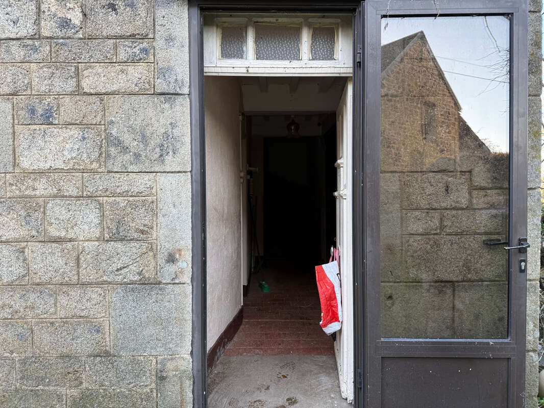 Maison à BUSSIERES