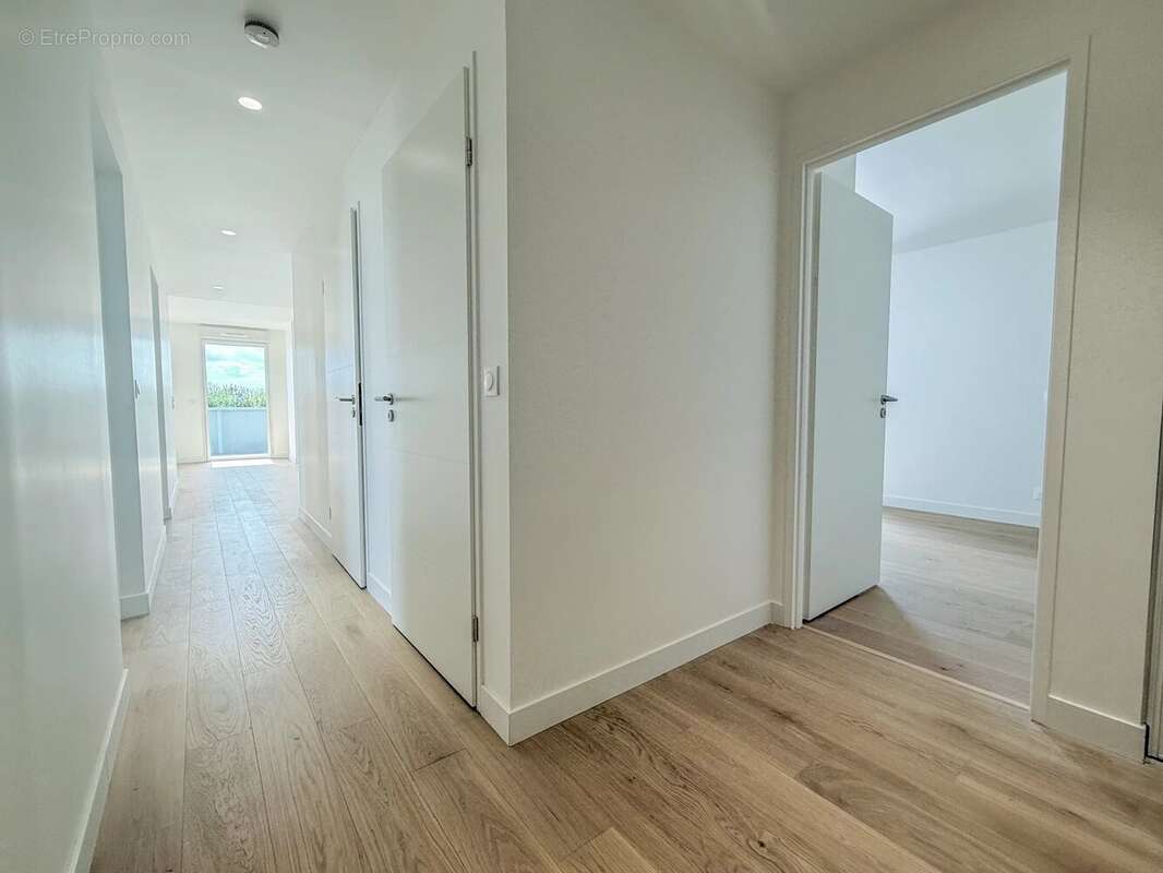 Appartement à MONT-SAINT-AIGNAN