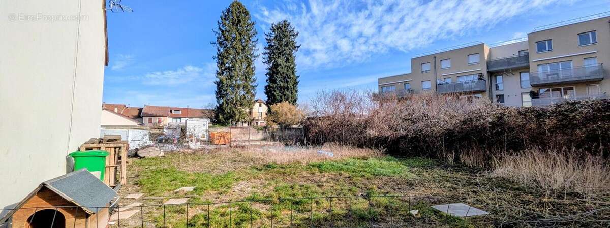 Maison à LES ABRETS