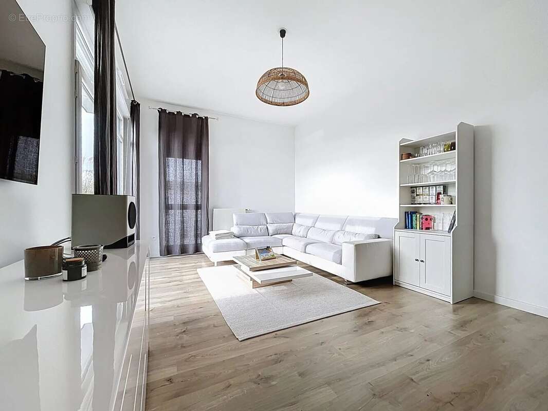 Appartement à ELANCOURT