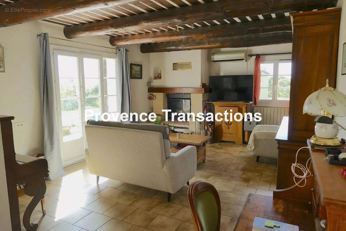 Maison à VAISON-LA-ROMAINE