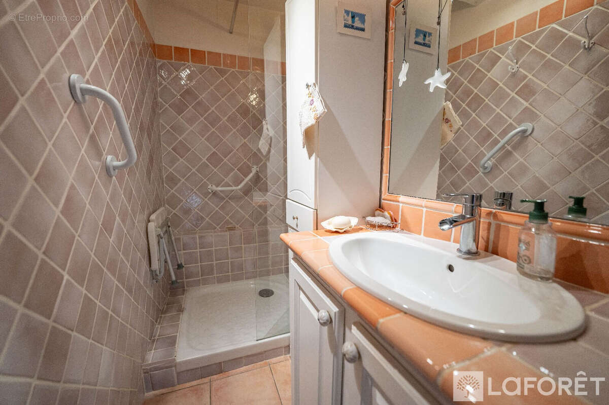 Maison à SAUSSET-LES-PINS