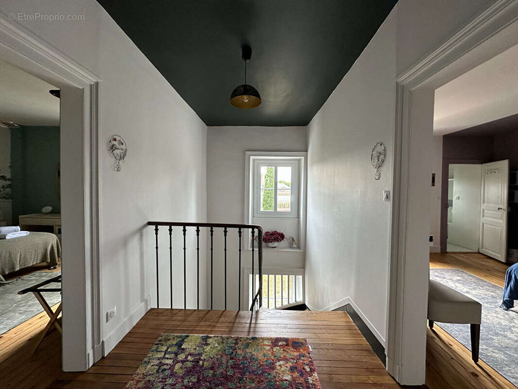 Maison 325m² à châteauroux - photo 5