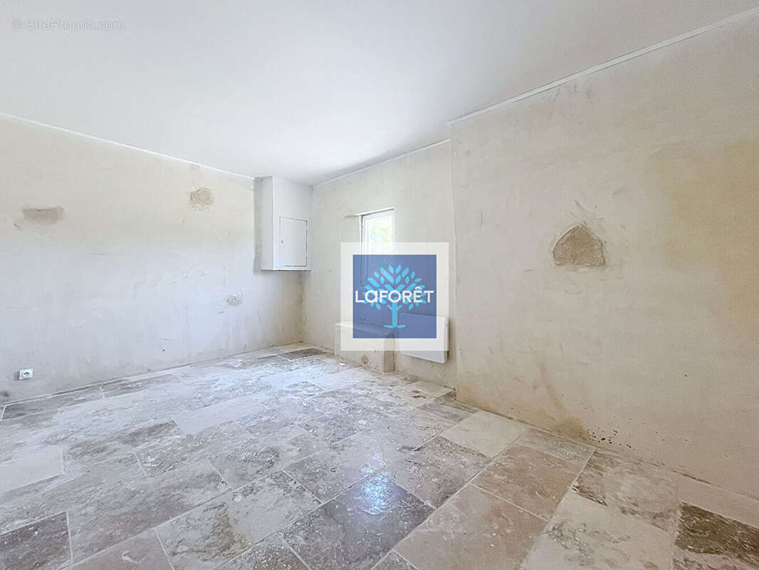 Maison pierre rénovée au coeur de Montendre - photo 5