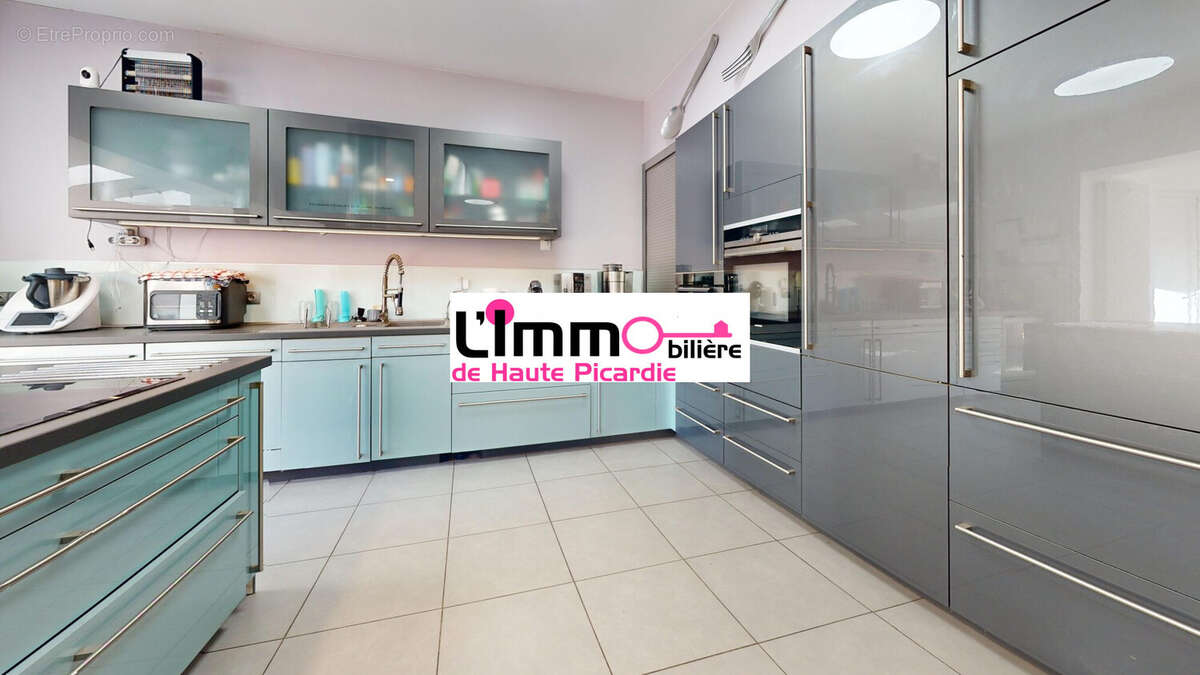 Maison 305 m² à Chaulnes  - photo 3