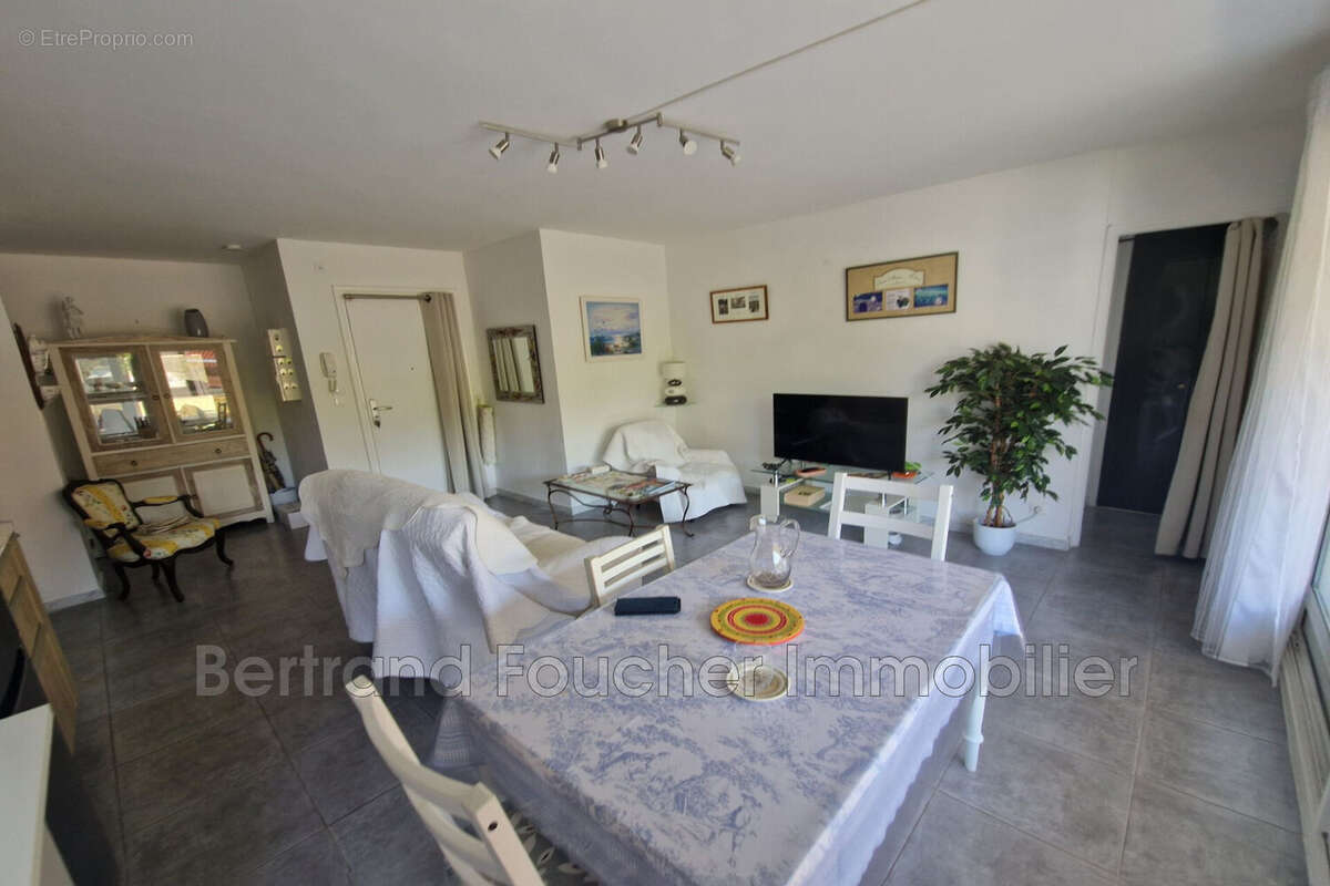 Appartement à CAVALAIRE-SUR-MER