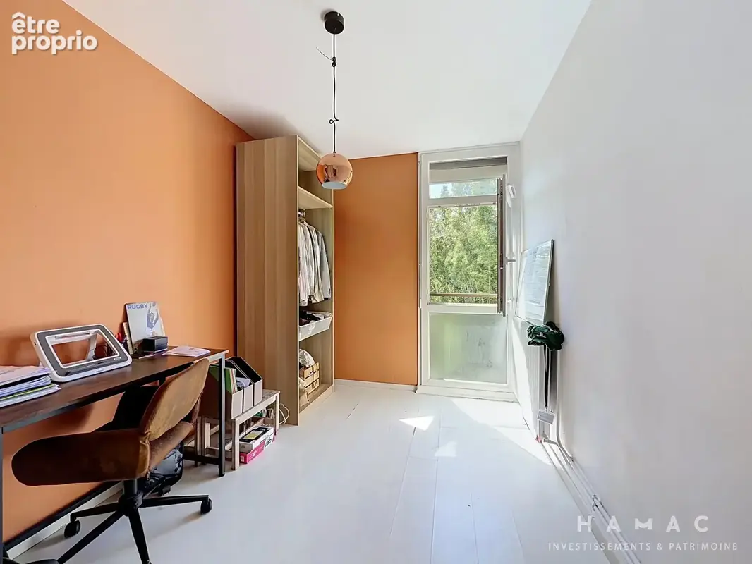 Appartement t4 - 68m2- balcon - calme - garage - oullins - photo 6