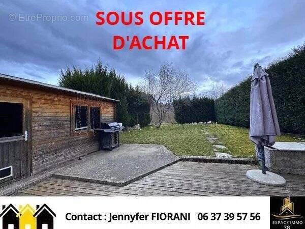 Maison à PIERRE-CHATEL