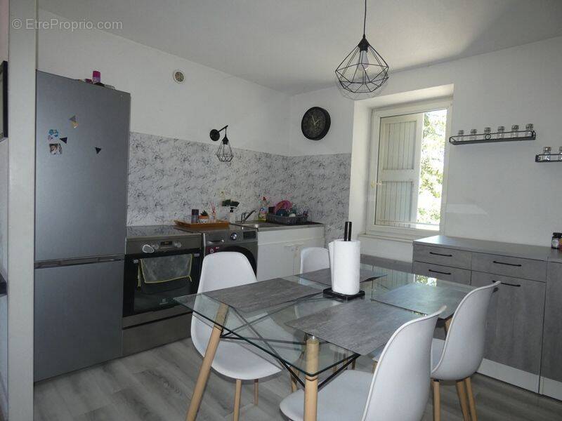 Appartement à VEYNES
