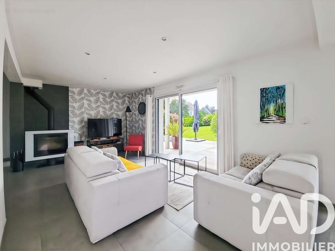 Maison 159 m² à La Chapelle-Neuve  - photo 5