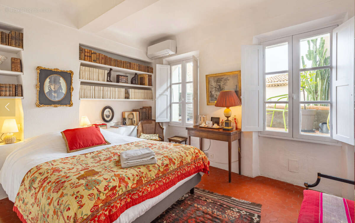 Maison à GRIMAUD