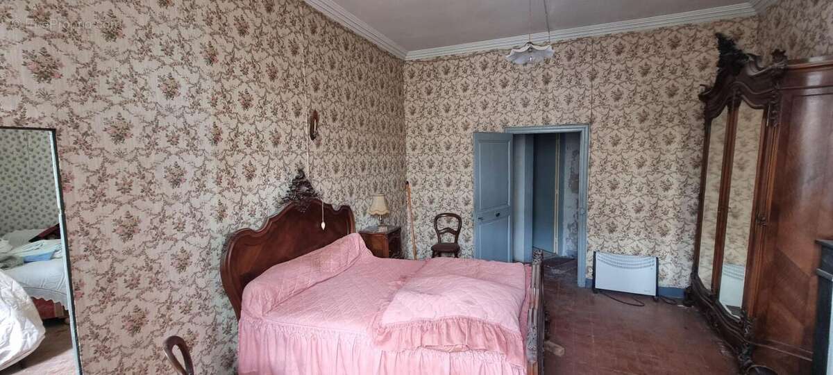 Maison à ALIGNAN-DU-VENT