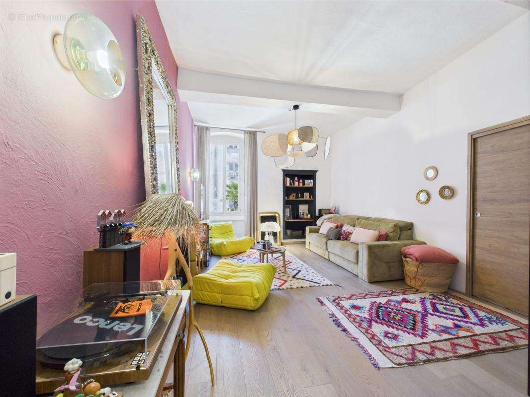 Appartement à AJACCIO