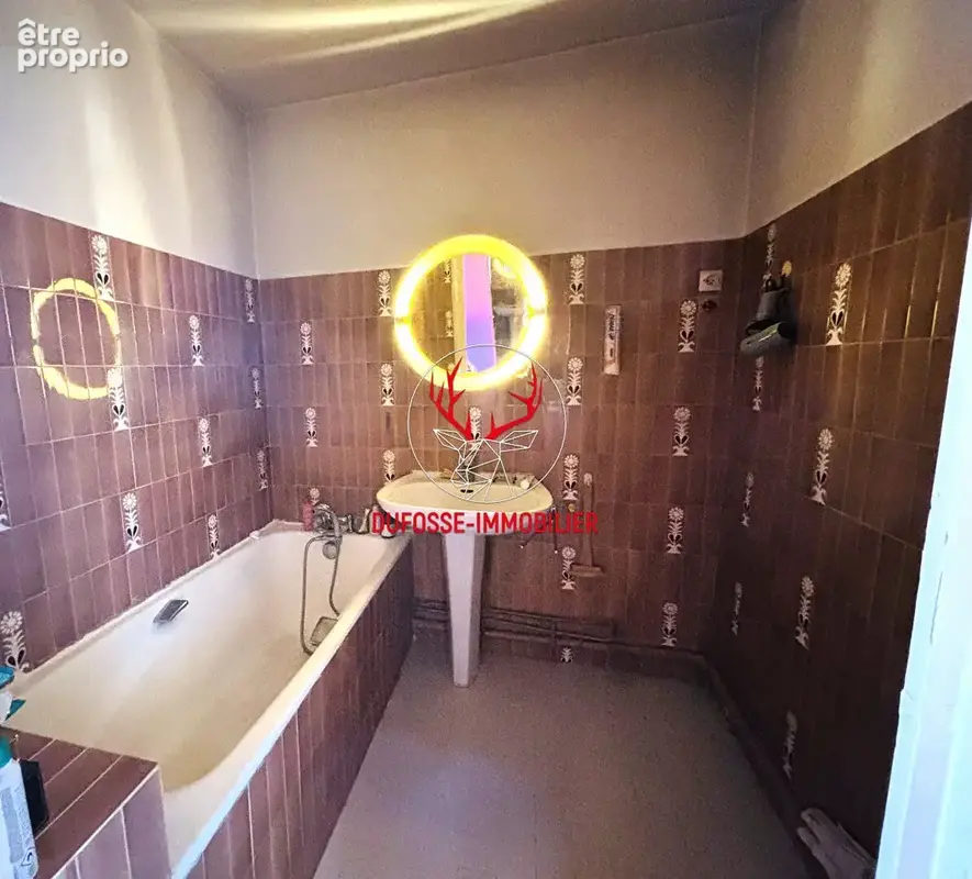 Appartement T3 traversant 78m² avec balcon, cave et garage - Bron (69500) - photo 9