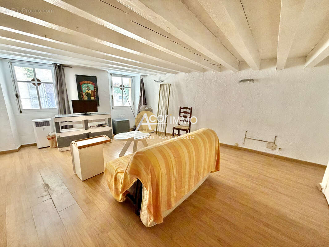 Appartement à HYERES