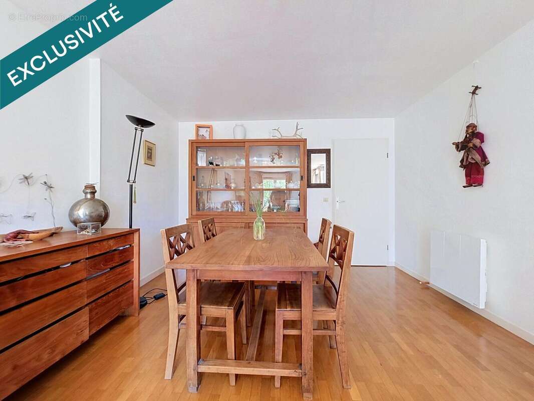 Photo 3 - Appartement à LES LILAS